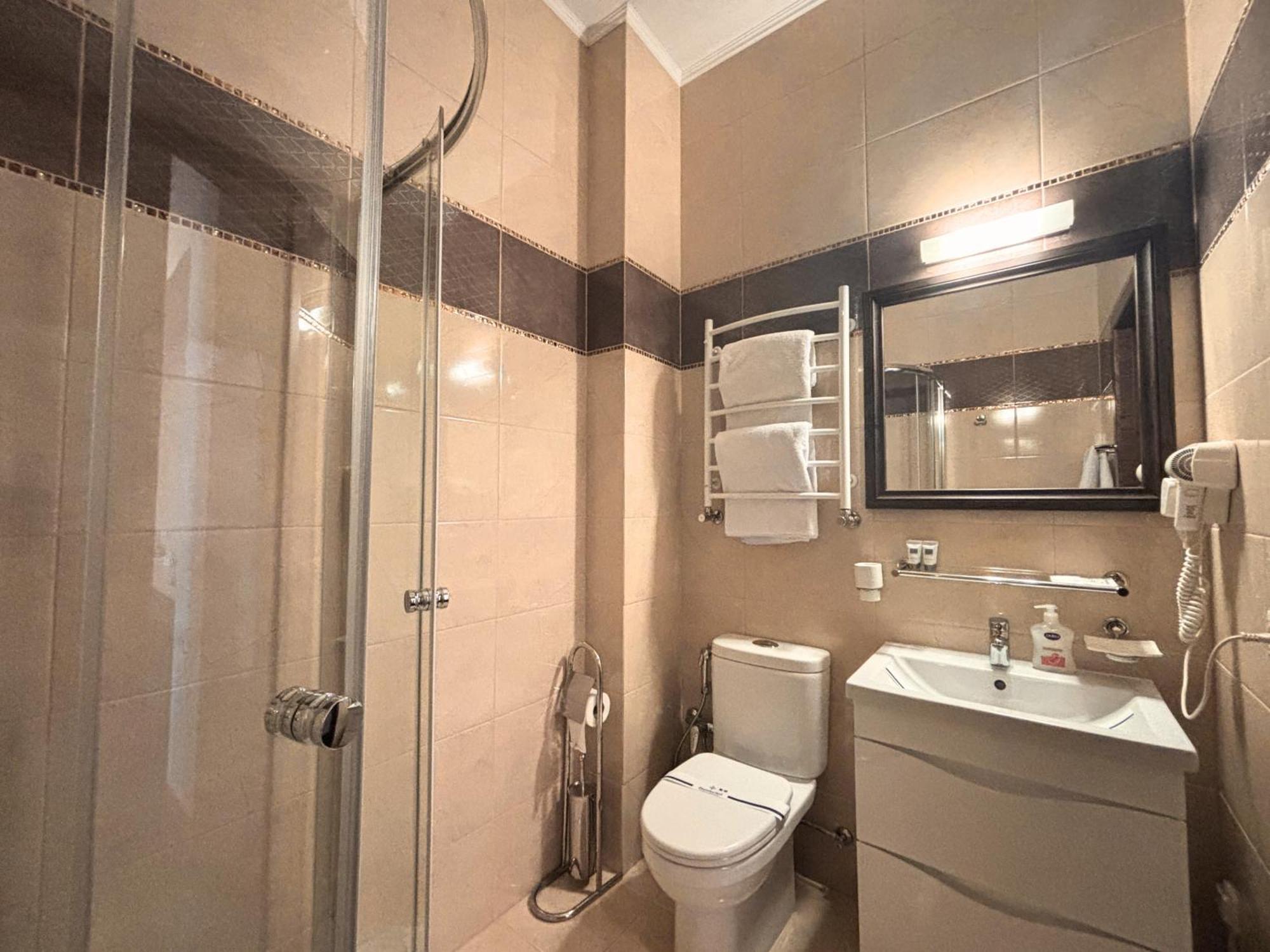 Odeska Astoria Hotel Odessa Bilik gambar