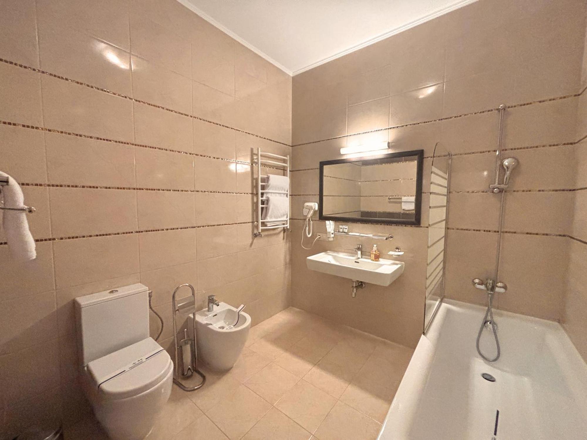Odeska Astoria Hotel Odessa Bilik gambar
